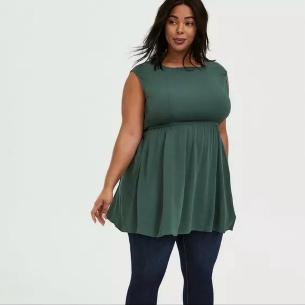 Torrid sleeveless green tunic size 00 #1